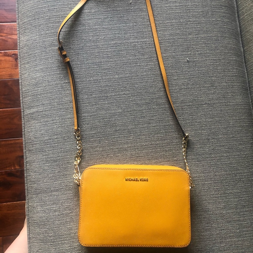 Michael Kors Crossbody